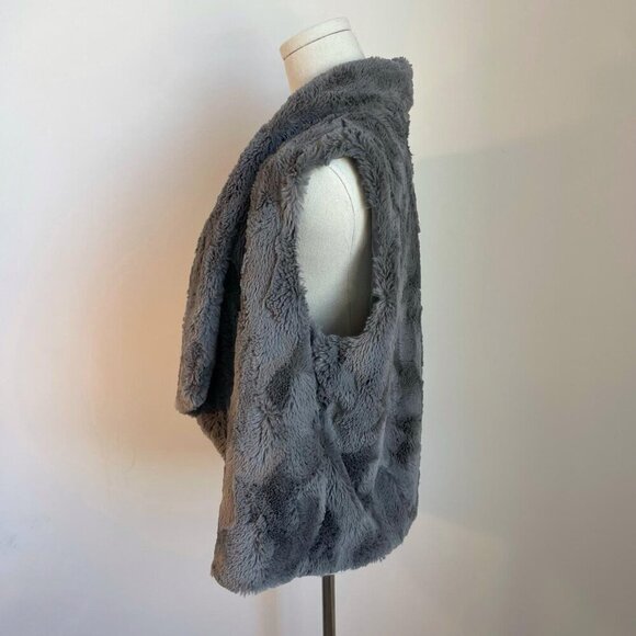 Jack By Bb Dakota Faux Fur Vest | Women’s Size Medium - Picture 2 of 4